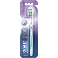 Зубная щетка ORAL-B 3D White Advanced отбеливание средн. Mapaex Health and Personalcare Ireland Private Limited/Ирландия
